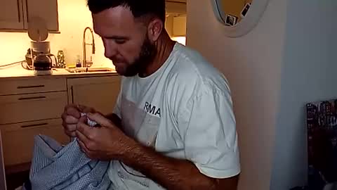Mikea online show from January 2025 01:47:02 PM