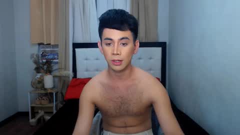 Snapshot of airy_lust chatting on January 2025 01:28:02 AM airy_lust online show from January 2025 01:28:02 AM