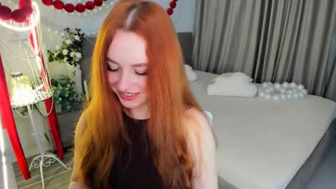 Louise online show from April 2026 08:02:02 PM