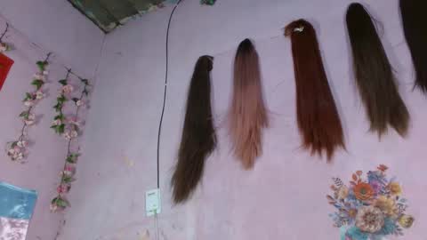 Jess online show from October 2025 07:16:01 AM