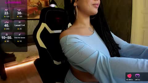 Aisha online show from November 2025 05:42:02 AM