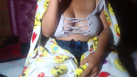 aisha koswell3 online show from January 2025 10:57:01 AM