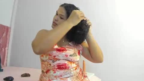 Snapshot of aisha_moore chatting on June 2026 12:29:02 PM AISHA MOORE online show from June 2026 12:29:02 PM