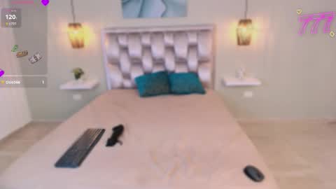 aisha online show from February 2026 11:58:02 PM