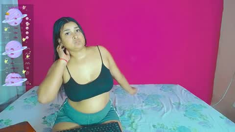 aisha_stacey0410 online show from December 2024 02:38:02 AM