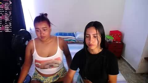 aisha_stacey0410 online show from November 2025 06:40:02 PM