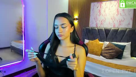 Aisha  online show from June 2026 02:45:01 PM