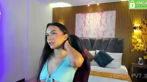Aisha  online show from June 2026 02:15:01 PM