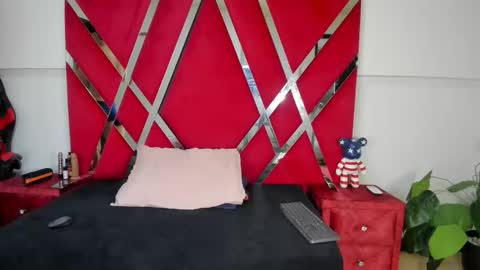 aishaxht online show from March 2026 09:29:02 PM