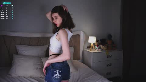 Aliza online show from February 2025 01:12:02 AM