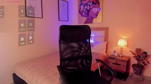 Aitana Brown online show from December 2024 06:37:02 PM