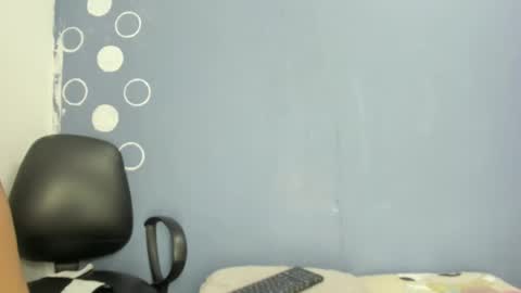 aitana online show from December 2024 05:10:02 PM