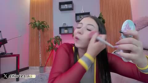 Aixa online show from November 2025 12:07:01 PM