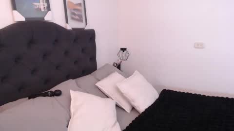 Aizen My- online show from December 2025 05:21:01 PM