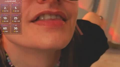 akaheby online show from April 2026 06:10:01 PM