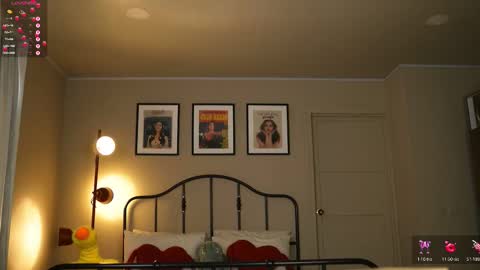 Snapshot of akame_s chatting on March 2025 01:29:02 PM             online show from March 2025 01:29:02 PM