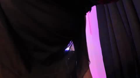 Snapshot of akarirosetti chatting on October 2025 07:58:01 PM akarirosetti online show from October 2025 07:58:01 PM