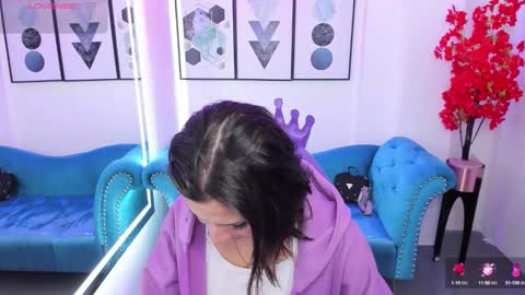 Azaka  online show from October 2025 12:47:02 PM