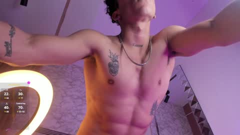 Snapshot of akazaboy chatting on December 2024 06:50:02 PM akazaboy online show from December 2024 06:50:02 PM