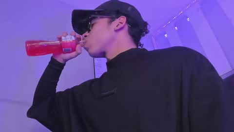 akazaboy online show from March 2026 04:52:02 AM