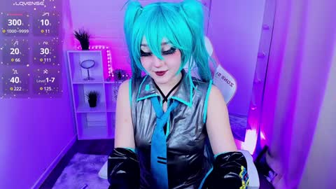 Snapshot of aki__ra chatting on December 2024 09:13:01 PM Aki online show from December 2024 09:13:01 PM