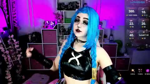 Snapshot of aki__ra chatting on October 2025 12:38:01 AM Aki online show from October 2025 12:38:01 AM