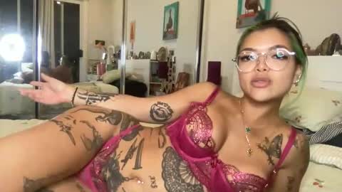 Akira Zay online show from February 2026 10:47:02 AM