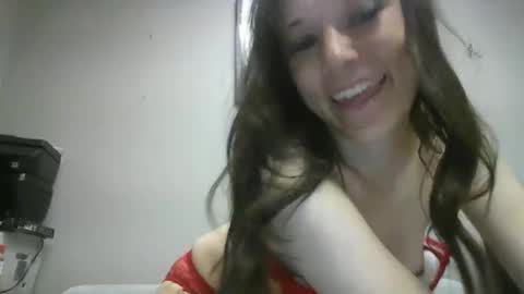akizzy021 online show from May 2026 08:47:01 PM