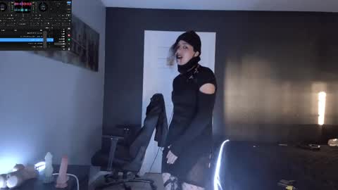 aL0stjane online show from September 2025 01:38:02 PM