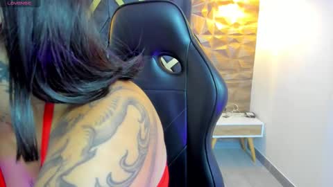 ALAHIA online show from October 2025 11:19:01 AM