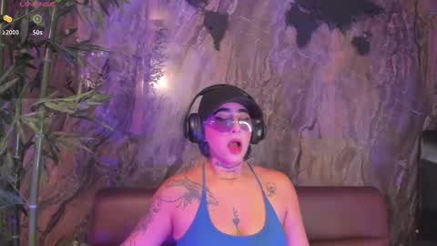 ALAHIA online show from November 2025 05:48:01 PM