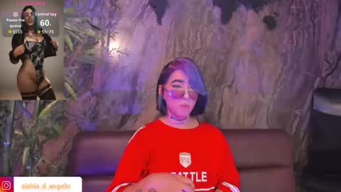 ALAHIA online show from December 2025 05:33:02 PM