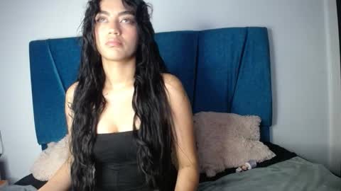 Snapshot of alahia_sweet_official chatting on November 2025 07:54:01 PM Alahia sweet official online show from November 2025 07:54:01 PM