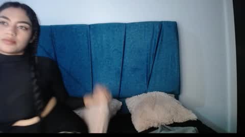 Snapshot of alahia_sweet_official chatting on November 2025 07:52:02 PM Alahia sweet official online show from November 2025 07:52:02 PM