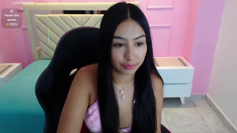  A L A H I A  online show from October 2025 12:22:02 PM