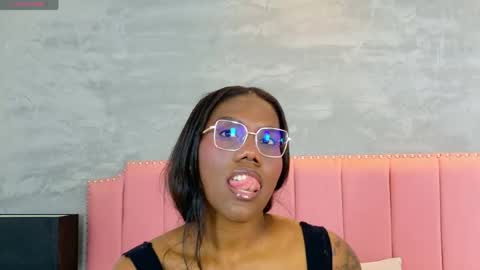 alaia_colins online show from April 2026 12:06:01 AM