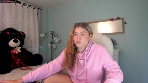 Alaia online show from December 2024 12:40:02 PM