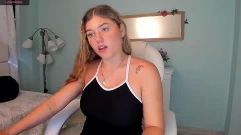 Alaia online show from December 2024 04:21:02 PM