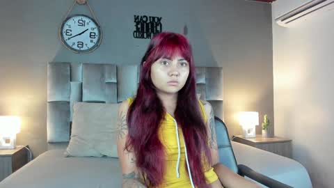Snapshot of alaiarogers chatting on December 2024 11:32:01 AM Alaia online show from December 2024 11:32:01 AM