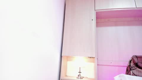 Snapshot of alaiaroose chatting on October 2025 08:21:02 PM alaiaroose online show from October 2025 08:21:02 PM