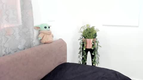     online show from January 2025 03:10:02 PM