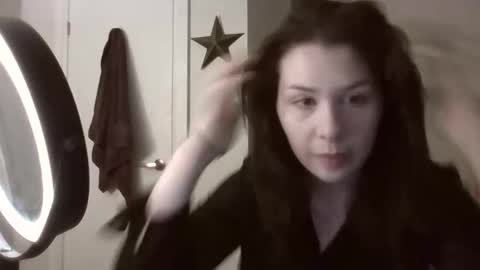 Snapshot of alainaseren chatting on May 2026 05:36:02 AM alainaseren online show from May 2026 05:36:02 AM