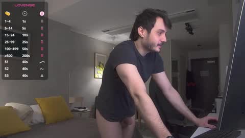 Maxi  online show from October 2025 06:57:01 AM