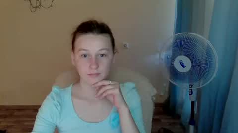 Snapshot of alalaska_ana chatting on June 2026 12:31:01 PM Anna online show from June 2026 12:31:01 PM