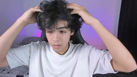 alan18n online show from November 2025 05:00:02 PM