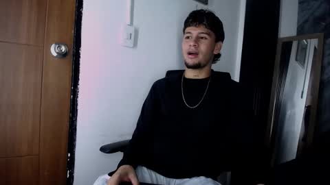 alan__smith online show from January 2026 07:40:01 PM