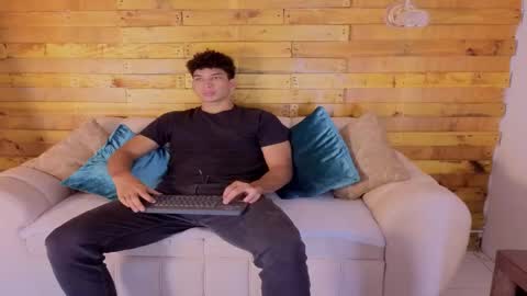 Alan online show from April 2026 01:18:01 PM