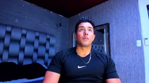 Alan greek online show from April 2026 08:33:01 PM