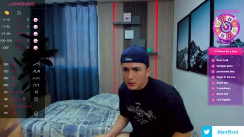 Alan  Kevin can we reach 100 thumbs up please guys  online show from January 2025 02:33:02 PM