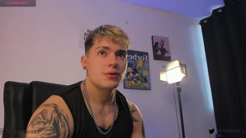Snapshot of alan_rosee chatting on January 2025 01:25:02 PM Alan online show from January 2025 01:25:02 PM
